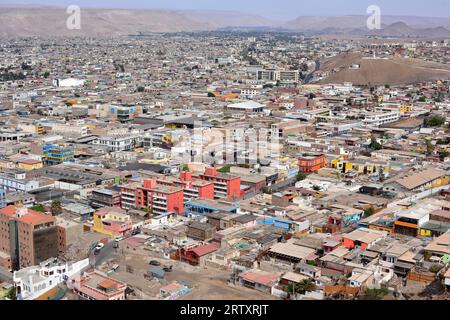 Arica, Norte Grande de Chile, Region de Arica y Parinacota. Am unteren Fluss Lluta Valley. Panoramablick von Morro de Arica. Stockfoto