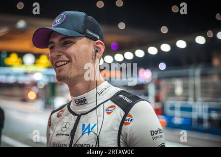 Singapur, Singapur. September 2023. Logan Sargeant (USA) Williams Racing. 15.09.2023. Formel-1-Weltmeisterschaft, Rd 16, Singapur Grand Prix, Marina Bay Street Circuit, Singapur, Übungstag. Auf dem Foto sollte Folgendes stehen: XPB/Press Association Images. Quelle: XPB Images Ltd/Alamy Live News Stockfoto