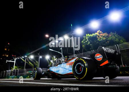 Singapur, Singapur. September 2023. #2 Logan Sargeant (USA, Williams Racing), F1 Grand Prix von Singapur auf dem Marina Bay Street Circuit am 15. September 2023 in Singapur. (Foto: HOCH ZWEI) Credit: dpa/Alamy Live News Stockfoto