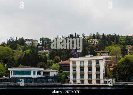 Bootsfahrt im Istanbuls Bosporus Stockfoto