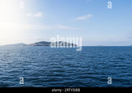 Bootsfahrt im Istanbuls Bosporus Stockfoto