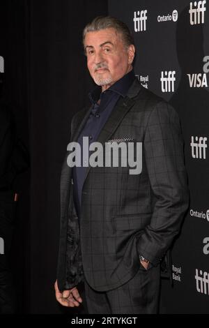 15. September 2023, Toronto, Ontario, Kanada: SYLVESTER STALLONE nimmt am 15. September 2023 auf dem Toronto International Film Festival 2023 in Toronto, Ontario, Teil. (Foto: © Angel Marchini/ZUMA Press Wire) REDAKTIONELLE VERWENDUNG! Nicht für kommerzielle ZWECKE! Stockfoto