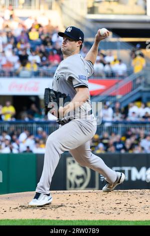 Pittsburgh, Usa. September 2023. New York Yankees Starting Pitcher Gerrit Cole (45) wirft im ersten Inning gegen Pittsburgh Pirates am Donnerstag, den 15. September 2023 in Pittsburgh im PNC Park. Foto von Archie Carpenter/UPI Credit: UPI/Alamy Live News Stockfoto