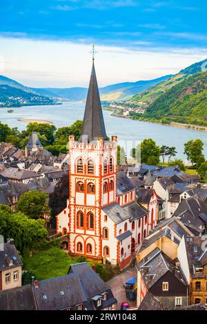 Bacharach Antenne Panoramablick. Bacharach ist eine kleine Stadt im Rheintal in Rheinland-Pfalz, Deutschland Stockfoto