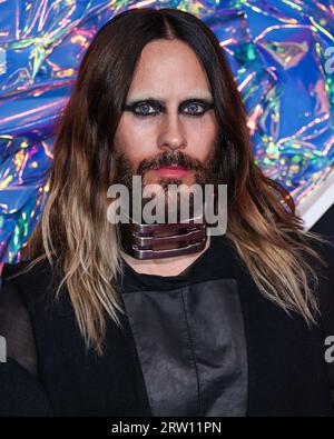 NEWARK, NEW JERSEY, USA - 12. SEPTEMBER: Jared Leto trifft bei den MTV Video Music Awards 2023 ein, die am 12. September 2023 im Prudential Center in Newark, New Jersey, USA, ausgeschrieben werden. (Foto: Xavier Collin/Image Press Agency) Stockfoto