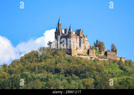 Burg Hohenzollern, Stammburg der fürstlichen Familie und ehemals herrschendes preußisches königliches und deutsches Kaiserhaus Hohenzollern, Bisingen Stockfoto