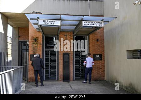 Apartheid Museum, Rassentrennung, Gold Reef City, Johannesburg, Provinz Gauteng, Südafrika Stockfoto