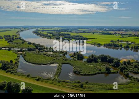 Blick aus der Vogelperspektive auf die Elbaue bei Boizenburg in der Elblandschaft UNESCO Biosphärenreservat. Boizenburg, Mecklenburg-Vorpommern Stockfoto