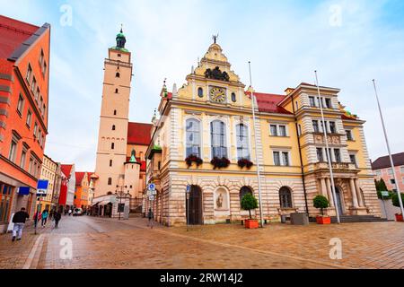 Ingolstädter Altstadt oder Rathaus und St. Moritzerkirche. Ingolstadt ist eine Stadt in Bayern. Stockfoto