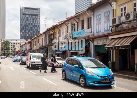 Singapur, Singapur, 31. Januar 2015: Straße mit Geschäften in Little India, einem ethnischen Viertel in Singapur. Little India liegt östlich von Stockfoto