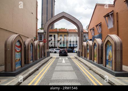 Singapur, Singapur, 31. Januar 2015: Eine Straße mit arabischer Architektur im Viertel Arab Street Stockfoto