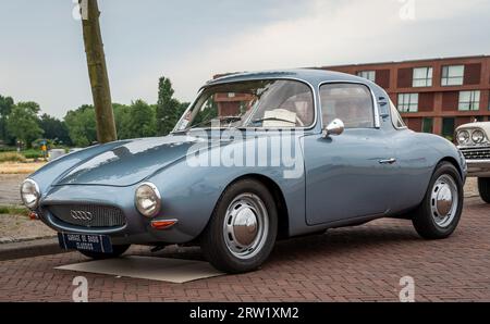 Lelystad, Niederlande, 18.06.2023, Vintage-Sportwagen DKW Monza aus den 1950er Jahren beim National Oldtimer Day Stockfoto