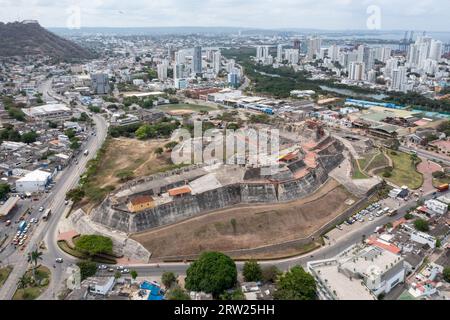 Medellin, Kolumbien - 17. April 2022: Historische Festung und Burg Castillo San Felipe de Barajas, Cartagena de Indias, kolumbianische Karibik. Stockfoto