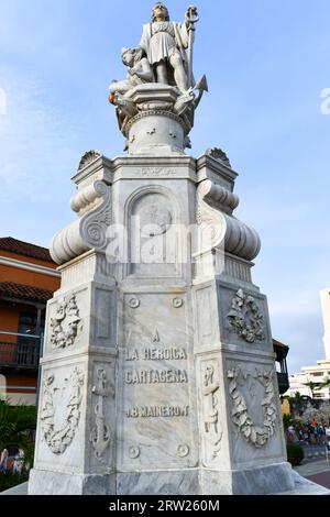 Cartagena, Kolumbien - 17. April 2022: Christopher Columbus-Statue auf der Plaza de la Aduana in Cartagena, Kolumbien Stockfoto