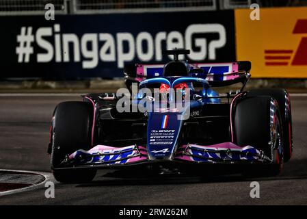 Singapur, Singapur. September 2023. Esteban Ocon (FRA) Alpine F1 Team A523. Formel-1-Weltmeisterschaft, Rd 16, Singapur Grand Prix, Samstag, 16. September 2023. Marina Bay Street Circuit, Singapur. Quelle: James Moy/Alamy Live News Stockfoto