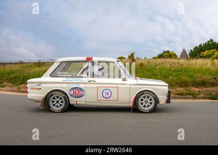 1968 60er Sechziger Jahre weiß Sunbeam Imp Sport weiß Auto Benzin 875 ccm. Ocean Speed Revival Southport Sprint auf Marine Drive, Classic und Speed auf einem geschlossenen öffentlichen Road Coastal Road historischen Sprint Course, Merseyside, UK Stockfoto