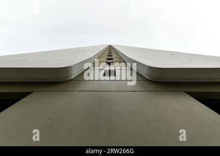 Das Gebäude Coltejer wurde auf dem antiken Theater und dem Europa Hotel Junin erbaut, das 1968 begann und vier Jahre später, 1972, endete. Stockfoto