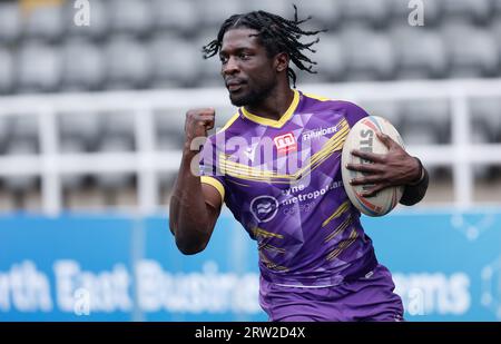 Newcastle, Großbritannien. Juni 2023. Gideon Boafo von Newcastle Thunder in Aktion während des BETFRED Championship-Spiels zwischen Newcastle Thunder und Barrow Raiders im Kingston Park, Newcastle am 16. September 2023. (Foto: Chris Lishman | MI News) Credit: MI News & Sport /Alamy Live News Stockfoto