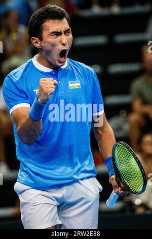 Hasselt, Belgien. September 2023. Uzbek Khumoyun Sultanov feiert den Gewinn seines Spiels zwischen den belgischen Coppejans und Usbekischen Sultanow, das erste Spiel im Davis Cup World Group First Round Meeting zwischen Belgien und Usbekistan am Samstag, den 16. September 2023, in Hasselt. BELGA FOTO JASPER JACOBS Credit: Belga News Agency/Alamy Live News Stockfoto