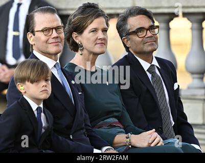 Stockholm, Schweden. September 2023. Prinz Oscar und Prinz Daniel beim Jubiläumskonzert auf Norrbro in Stockholm, Schweden, am 16. September 2023, im Zusammenhang mit der 50-jährigen Thronbesteigung von König Carl XVI. Gustaf. Foto: Jonas Ekströmer/TT/Code 10030 Credit: TT News Agency/Alamy Live News Stockfoto