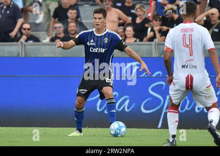 Pisa, Italien. September 2023. Pietro Beruatto (Pisa) während Pisa SC gegen SSC Bari, italienisches Fußball-Spiel der Serie B in Pisa, Italien, 16. September 2023 Credit: Independent Photo Agency/Alamy Live News Stockfoto