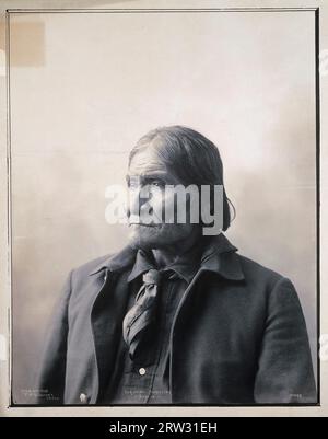 Geronimo, 1829–1909, Häuptling der Apache-Indianer. Foto: Platin-Druck von F.A. Rinehart 1898 Stockfoto