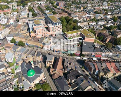 Acton ist eine Stadt im Westen Londons, England, innerhalb des Londoner Borough of Ealing Stockfoto