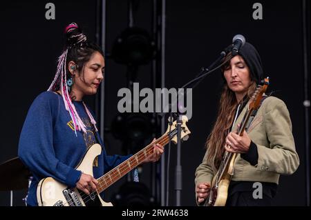 Chicago, USA. September 2023. Warpaint Preform beim Riot fest am Samstag, den 16. September 2023 in Chicago, IL. (Foto: Christopher Dilts/SIPA USA) Credit: SIPA USA/Alamy Live News Stockfoto