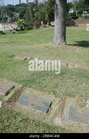 Los Angeles, Kalifornien, USA 14. September 2023 Schauspieler Brick Sullivan Grave, auch bekannt als John Scroggs in der Arlington Section im Forest Lawn Memorial Park Hollywood Hills am 14. September 2023 in Los Angeles, Kalifornien, USA. Foto von Barry King/Alamy Stock Photo Stockfoto