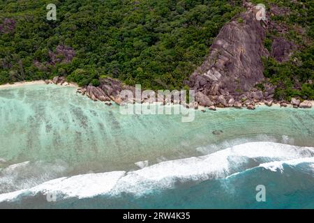 Luftaufnahme von Anse Source d'Argent auf La Digue, Seychellen, Afrika Stockfoto