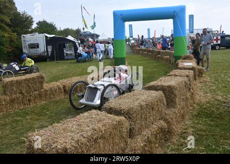 Seifendose Derby. Kids Go Kart Challenge. Kop Hill Climb 2023. Klassisches Motorsport-Event in Princes Risborough, Buckinghamshire. Kinder. UK Stockfoto