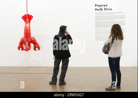 FRANKREICH. PARIS (75), 1ER ARR. JEFF KOONS AUSSTELLUNG. BEAUBOURG CENTER. "DER HUMMER" Stockfoto