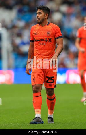 Sheffield, Großbritannien. September 2023. Ipswich Town Mittelfeldspieler Massimo Luongo (25) während des Sheffield Wednesday FC gegen Ipswich Town FC Sky Bet Championship EFL Match im Hillsborough Stadium, Sheffield, Großbritannien am 16. September 2023 Credit: Every Second Media/Alamy Live News Stockfoto