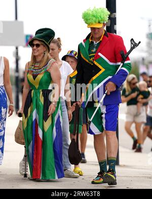 Südafrika-Fans kommen für die Rugby-Weltmeisterschaft 2023, das Spiel Pool B im Matmut Atlantique Stadium, Frankreich, an. Bilddatum: Sonntag, 17. September 2023. Stockfoto