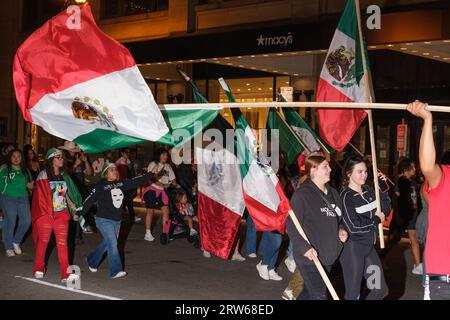 Chicago, USA. September 2023. Mexikanischer Unabhängigkeitstag, der am 16. September 2023 in der Innenstadt Chicagos stattfindet. (Foto: Ludvig Peres/SIPA USA) Credit: SIPA USA/Alamy Live News Stockfoto