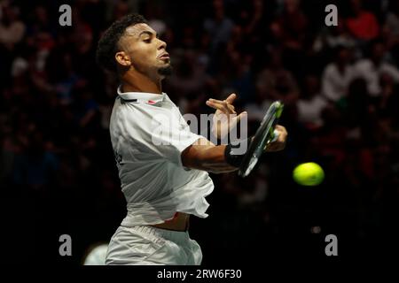 Arthur Fils (FRA) in Aktion) in Aktion gegen Daniel Evans (GBR) während seines Davis-Cup-Spiels Großbritannien gegen Frankreich in der Manchester AO Arena, Manchester, Großbritannien, 17. September 2023 (Foto: Conor Molloy/News Images) Stockfoto