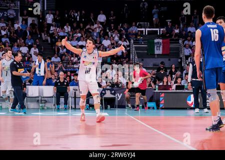 Rom, Italien. September 2023. Leonardo Scanferla aus Italien, der beim Finale der Goldmedaille des Menís CEV Eurovolley 2023 zwischen Italien und Polen zu sehen war. Polen gewinnt CEV Euroovolley 2023 mit 0-3 Punkten gegen Italien Credit: SOPA Images Limited/Alamy Live News Stockfoto