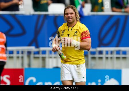 Bordeaux, Frankreich. September 2023. BORDEAUX, FRANKREICH - 17. SEPTEMBER: FAF de Klerk aus Südafrika dankt den Unterstützern während des Spiels der Rugby-Weltmeisterschaft Frankreich 2023 zwischen Südafrika und Rumänien am 17. September 2023 im Stade de Bordeaux in Bordeaux, Frankreich. (Foto: Hans van der Valk/Orange Pictures) Credit: Orange Pics BV/Alamy Live News Stockfoto