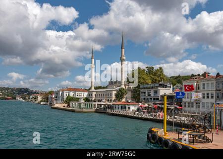 Beylerbeyi-Viertel im Stadtteil Uskudar in Istanbul, Türkei Stockfoto