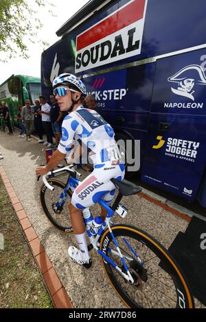 Madrid, Spanien. September 2023. Der belgische Remco Evenepoel von Soudal Quick-Step ist nach der 21. Etappe, der letzten Stufe der Ausgabe der „Vuelta a Espana“ von 2023, von Hipodromo de la Zarzuela bis Madrid abgebildet. Paisaje de la Luz (101, 1 km), in Spanien, Sonntag, 17. September 2023. Die Vuelta findet vom 26. August bis zum 17. September statt. BELGA PHOTO PEP DALMAU Credit: Belga News Agency/Alamy Live News Stockfoto