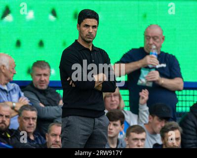 London, Großbritannien. September 2023. Arsenals Cheftrainer Mikel Arteta reagiert am 17. September 2023 während eines englischen Premier-League-Spiels zwischen Everton und Arsenal in Liverpool. Quelle: Xinhua/Alamy Live News Stockfoto