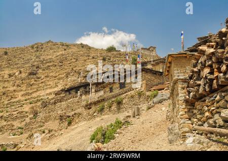 Malerische Aussicht auf alten traditionellen nepalesischen Dorf Stockfoto