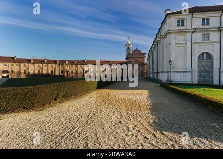 Das barocke Jagdschloss Palazzina di caccia di Stupinigi der Herzöge von Savoyen südlich von Turin wurde vom Hofarchitekten Filippo Juvarra erbaut Stockfoto