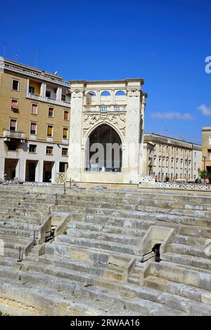 Römisches Amphitheater in Lecce, Region Apulien, Italien. Stockfoto