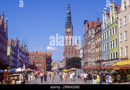 Polen - Danzig - die lange Straße (Ulica Dluga) und das Rathaus Stockfoto