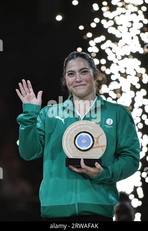 Paris, Frankreich. September 2023. Australiens Georgia Godwin gewinnt am 17. September 2023 in der Halle der Accor Arena in Paris die Trophäe des FIG Artistic Gymnastics World Challenge Cup Series 2023 für die Balance Beam-Qualifikation der Frauen in der New French International Artistic Gymnastics. Foto von Firas Abdullah/ABACAPRESS.COM Credit: Abaca Press/Alamy Live News Stockfoto