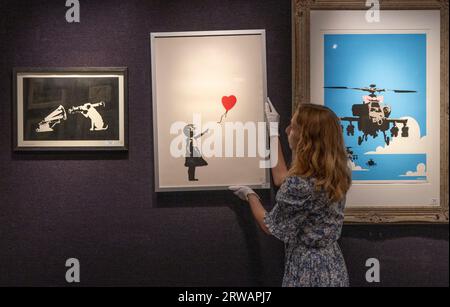 Bonhams, London, Großbritannien. September 2023. Bonhams Prints and Multiples Sale findet am 20. September statt. Zu den Werken gehören: Banksy (Britisch, geb. 1974), Girl with Balloon (Mädchen mit Ballon), Schätzwert: £ 60.000 - £ 80.000. Quelle: Malcolm Park/Alamy Live News Stockfoto