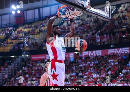 Athen, Griechenland. September 2023. 2 Alex Poythress von Olimpia Milano während des Freundschaftsspiels zwischen Olympiacos BC und Olimpia Milano nach der Ehrung von Vassilis Spanoulis im Friedens- und Freundschaftsstadion am 17. September 2023 in Athen, Griechenland. Quelle: Unabhängige Fotoagentur/Alamy Live News Stockfoto