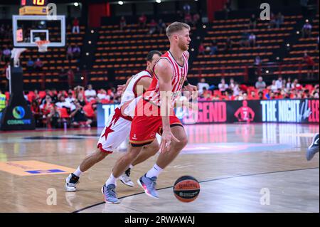 Athen, Griechenland. September 2023. 0 Thomas Walkup von Olympiacos BC während des Freundschaftsspiels zwischen Olympiacos BC und Olimpia Milano im Friedens- und Freundschaftsstadion am 17. September 2023 in Athen, Griechenland. Quelle: Unabhängige Fotoagentur/Alamy Live News Stockfoto