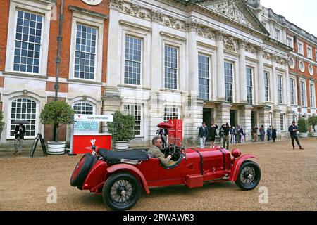 Alfa Romeo 8C-2300 LM Zagato (1931)(Gewinner Le Mans 1931), Concours of Elegance 2023, Hampton Court Palace, London, Großbritannien, Europa Stockfoto